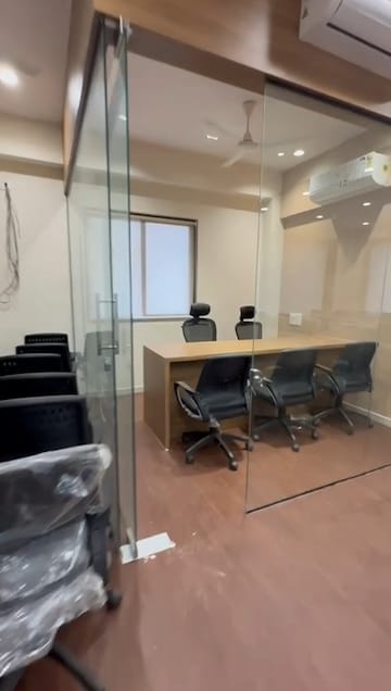 Commercial Office Space 736 Sq.Ft. For Rent in Adajan Surat  8122778