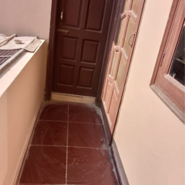 Staircase in 1 RK Builder Floor at Sector 2 – for Rent