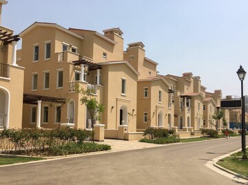 5 BHK Villa – Exterior View View at Emaar Marbella, Sector 66 - for Rent