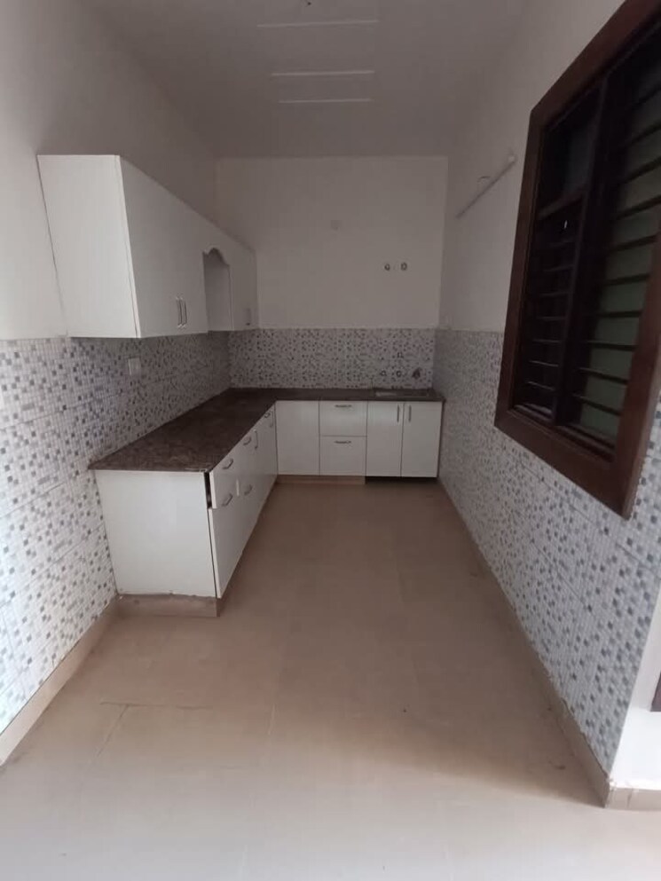 Kitchen, sector 42 3 Bedroom 1800 Sq.Ft. Builder Floor In Sector 42 Faridabad 8122831