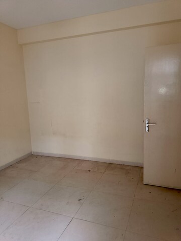 Room in 2 BHK Builder Floor at Vatika INXT Emilia floors, Sector 82 – for Sale