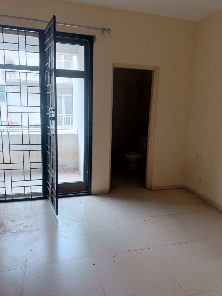 Room, vatika-inxt-emilia-floors 2 Bedroom 930 Sq.Ft. Builder Floor In Sector 82 Gurgaon 8122852