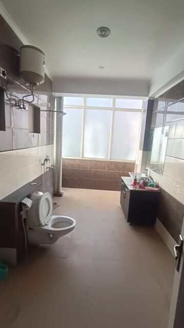 Living Room in 3 BHK Builder Floor at SS Mayfield Gardens, Sector 51 – for Rent