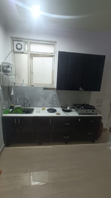 Kitchen in 3 BHK Builder Floor at SS Mayfield Gardens, Sector 51 – for Rent
