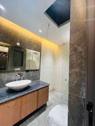 Bathroom in 4 BHK Builder Floor at Sector 42 – for Sale