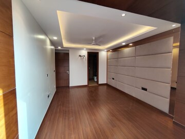 Kitchen in 4 BHK Builder Floor at Kohli One Malibu Town, Sector 47 – for Rent