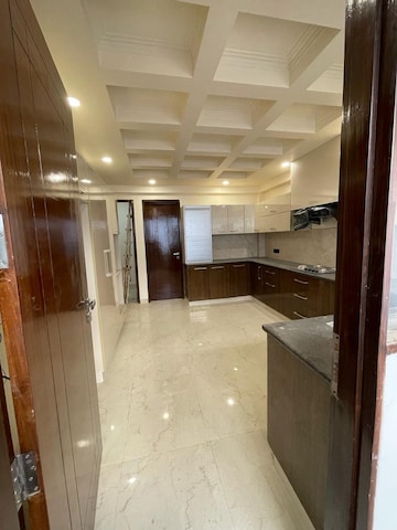 Kitchen in 4 BHK Builder Floor at Kohli One Malibu Town, Sector 47 – for Rent