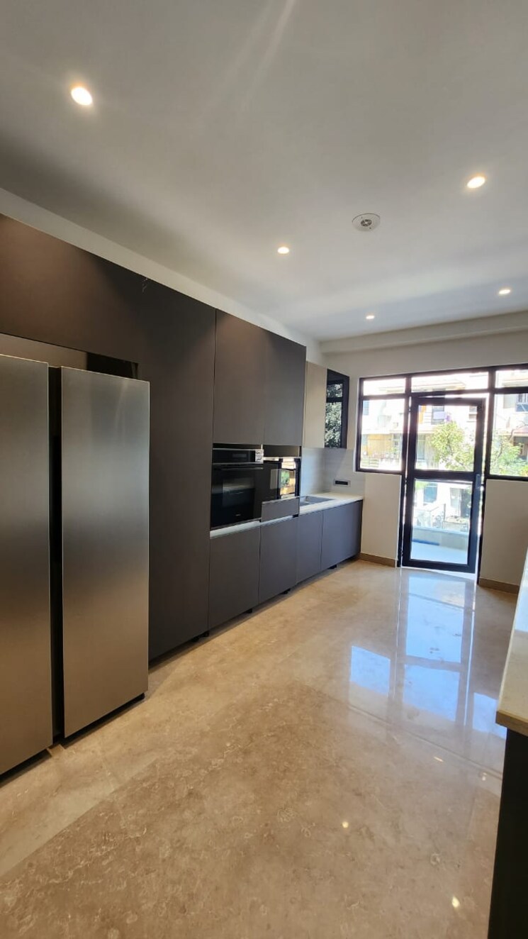 Master Bedroom, ss-mayfield-gardens 4 Bedroom 2650 Sq.Ft. Builder Floor In Sector 51 Gurgaon 8122876