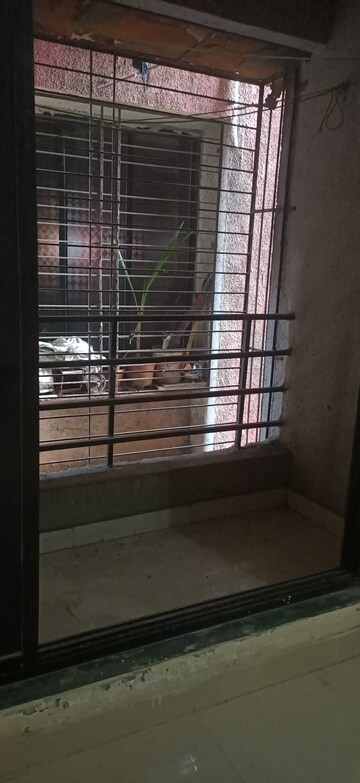 Room in 1 BHK Apartment at Paras CHS Dombivli, Dombivli East – for Rent
