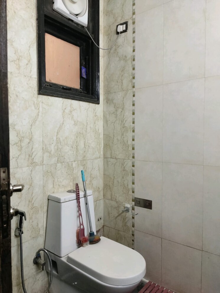 Bathroom, ansal-florence-villa 4 Bedroom 300 Sq.Yd. Villa In Sector 57 Gurgaon 8122953