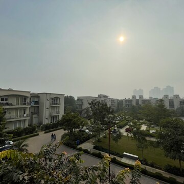 4 BHK Builder Floor – Exterior View View at BPTP Amstoria, Sector 102 - for Rent