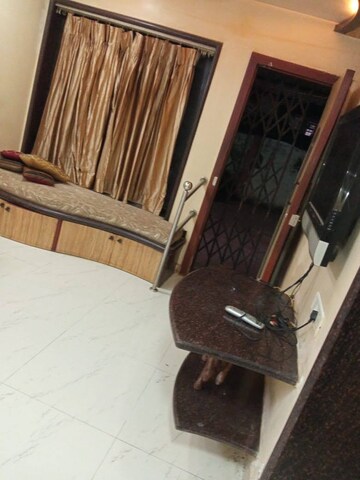 Furnished Amenities in 2 BHK Apartment at Marble Arch Malad West, Malad West – for Rent