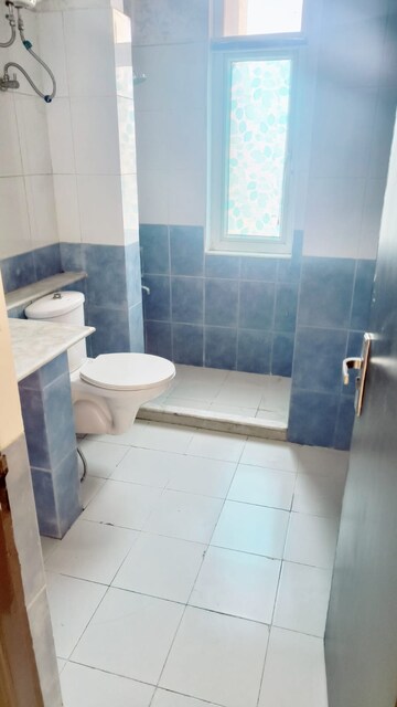 Bathroom in 3 BHK Apartment at AEZ Aloha, Sector 57 – for Rent