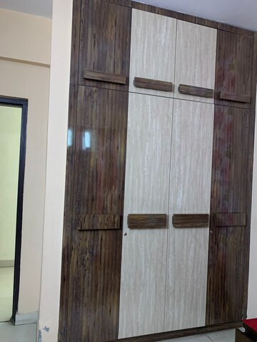 Furnished Amenities in 3 BHK Apartment at The Legend One, Sector 57 – for Rent