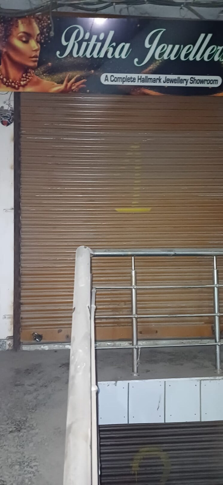 undefined, sector 82 Commercial Shop 50 Sq.Mt. In Sector 82 Noida 8123031