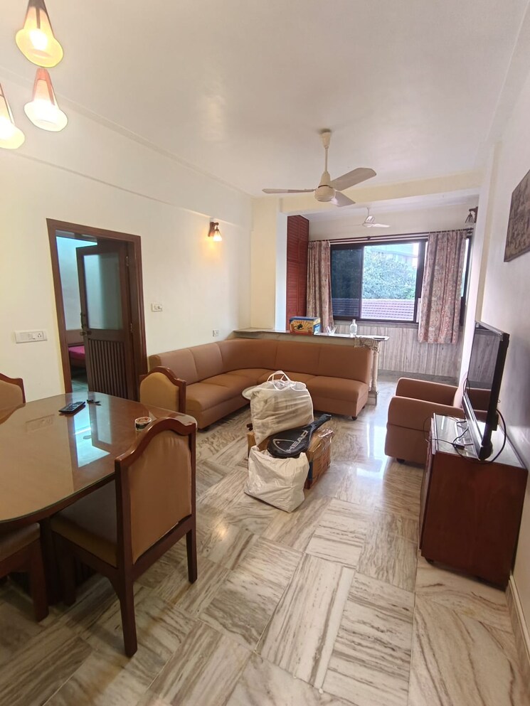 Living Room, colaba 1 Bedroom 500 Sq.Ft. Apartment In Colaba Mumbai 8123119