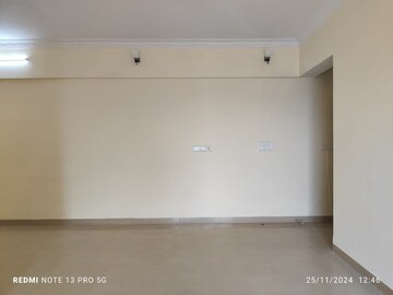 Room in 2 BHK Apartment at Yarrow Yucca Vinca, Chandivali – for Sale