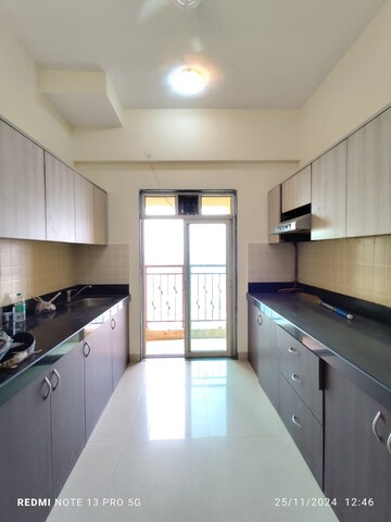 2 BHK Apartment For Resale in Yarrow Yucca Vinca Chandivali Mumbai  8123105