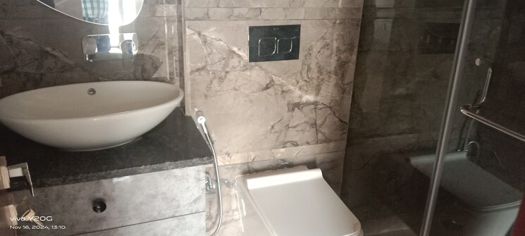 Bathroom, ardee-city 3 Bedroom 1600 Sq.Ft. Builder Floor In Sector 52 Gurgaon 8123146