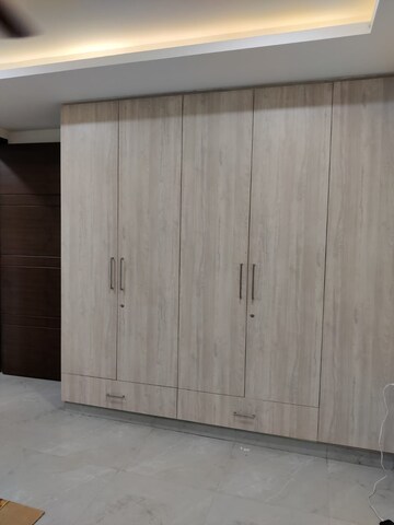 Room in 3 BHK Builder Floor at Puri Kohinoor, Sector 89 – for Sale