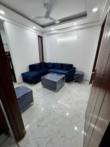 Room in 1 BHK Apartment at Pushp Vihar – for Rent