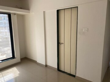 Room in 3 BHK Apartment at Bhansali Whispering Winds, Pashan – for Rent