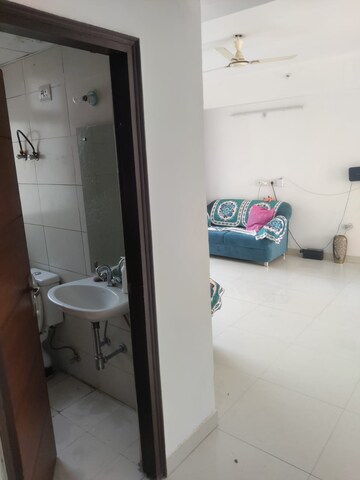 Bathroom in 2.5 BHK Apartment at Shree Vardhman Flora, Sector 90 – for Rent