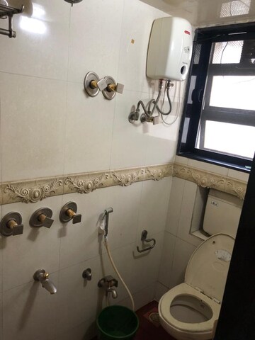 Master Bedroom in 2 BHK Apartment at Adarsh Nagar Society, Worli – for Rent