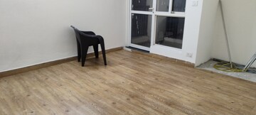 Room in 3 BHK Apartment at Jaypee Greens Kosmos, Sector 134 – for Rent