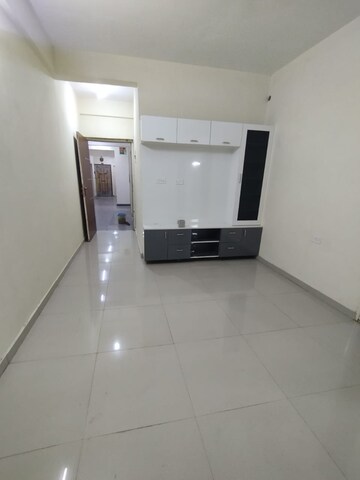 2 BHK Apartment For Rent in Pyramid Elite, Sector 86