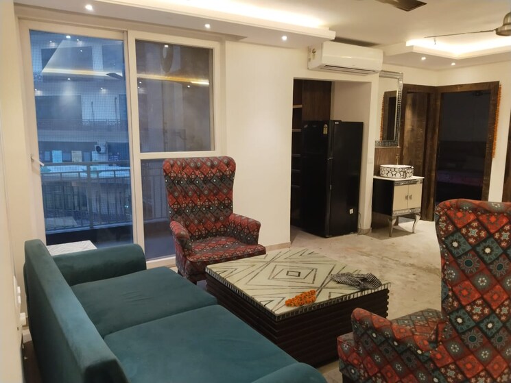 Living Room, mahagun-mezzaria 3 Bedroom 2500 Sq.Ft. Apartment In Sector 78 Noida 8123332