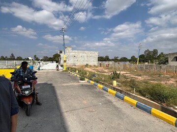  Plot – Exterior View View at Peddapur - for Sale