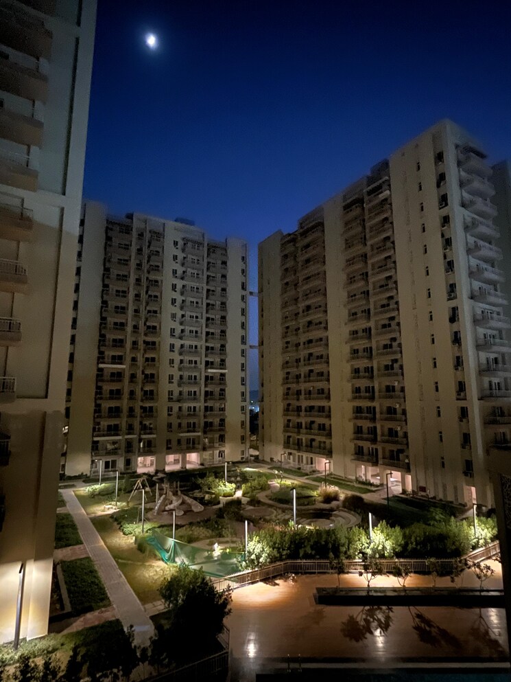 Exterior View, silverglades-the-melia 2.5 Bedroom 1425 Sq.Ft. Apartment In Sohna Sector 35 Gurgaon 8123357