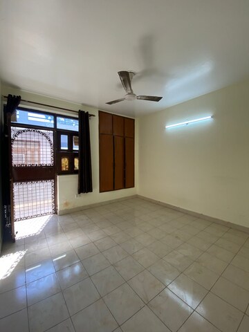 Bedroom in 2 BHK Independent House at Ansal Plaza Sector-23, Sector 23 – for Rent