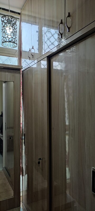 Building Lobby in 1 RK Builder Floor at Sector 23 – for Rent