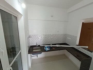 Furnished Amenities in 2 BHK Apartment at Godrej Boulevard, Manjari – for Rent
