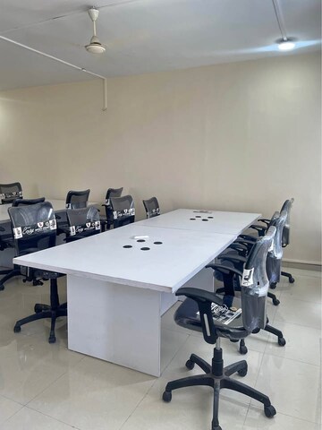 Commercial Office Space 1500 Sq.Ft. For Rent in Ab Road Indore  8123539