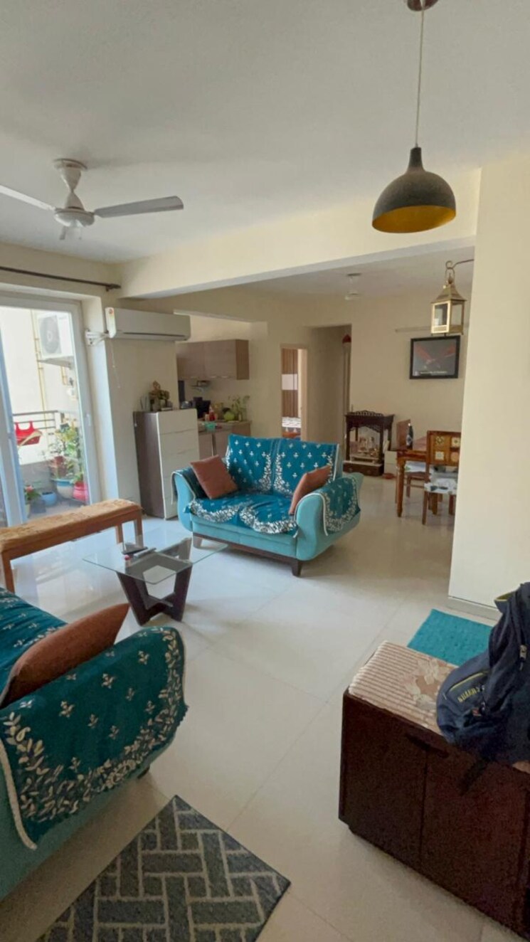 Living Room, tulip-violet 3 Bedroom 1578 Sq.Ft. Apartment In Sector 69 Gurgaon 8123594