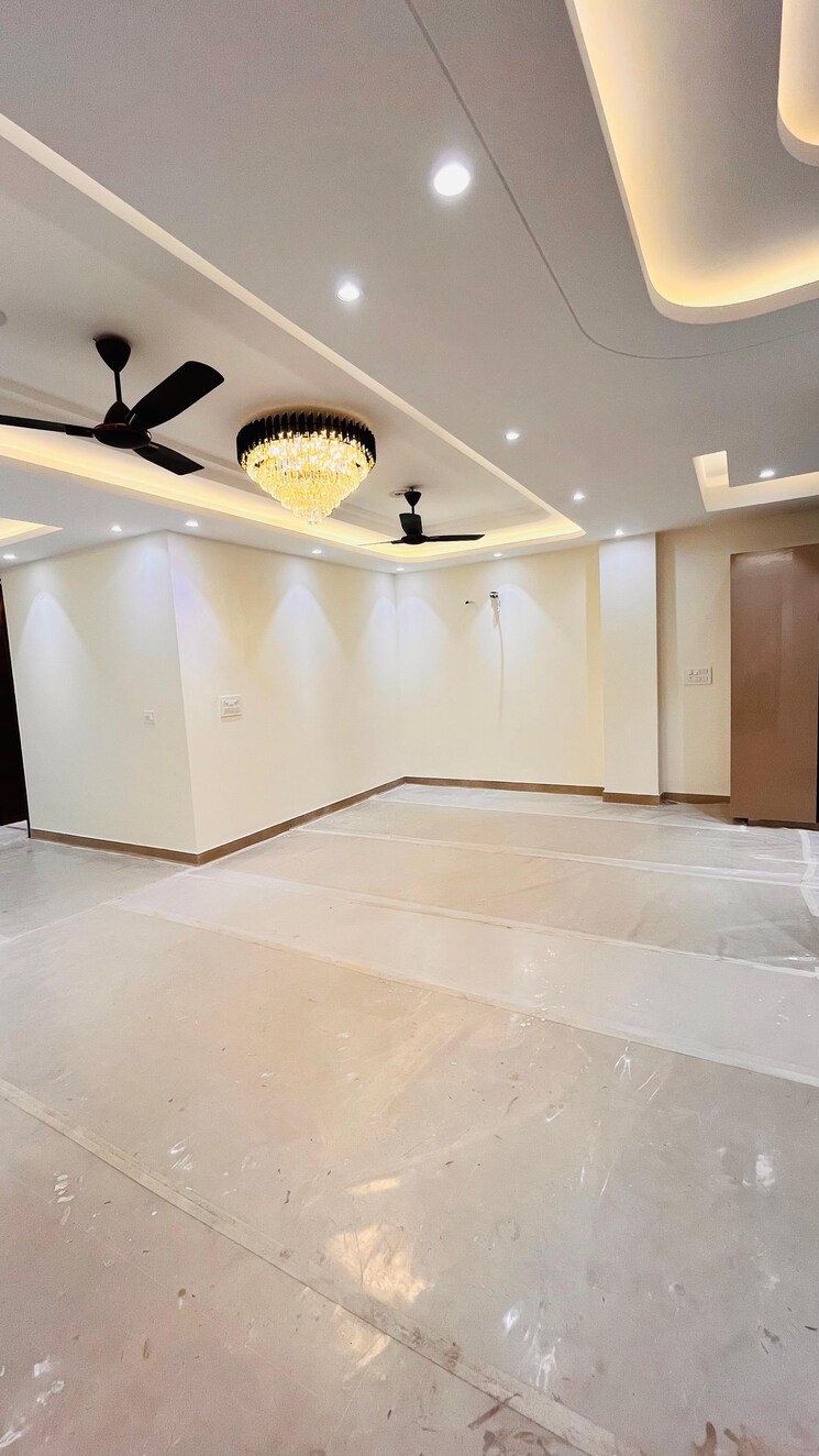 undefined, hong-kong-bazaar 4 Bedroom 2700 Sq.Ft. Builder Floor In Sector 57 Gurgaon 8123577