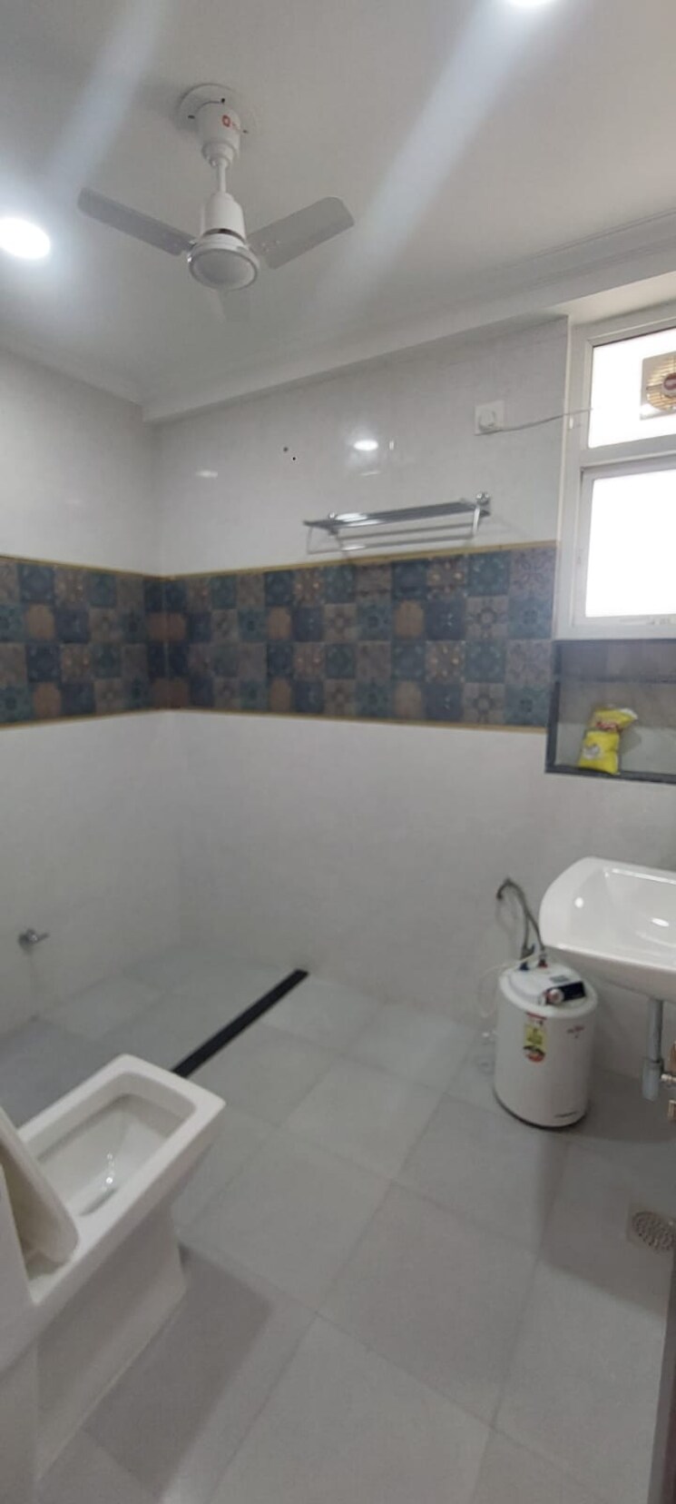 Bathroom, m3m-merlin 3 Bedroom 2035 Sq.Ft. Apartment In Sector 67 Gurgaon 8123574