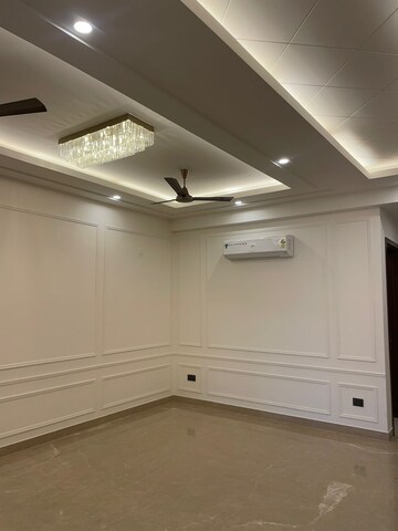Furnished Amenities in 3 BHK Builder Floor at Anant Raj Ashok Estate, Sector 63a – for Rent