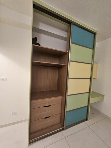 Room in 3 BHK Apartment at Sobha HRC Pristine, Jakkuru – for Rent