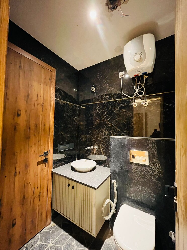 Master Bedroom, sushant-tower 4 Bedroom 300 Sq.Yd. Builder Floor In Sector 56 Gurgaon 8123653