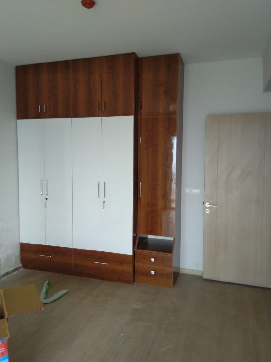 4 BHK + Pooja Room,Servant Room 2364 Sq.Ft. Apartment in DLF New Town Heights III