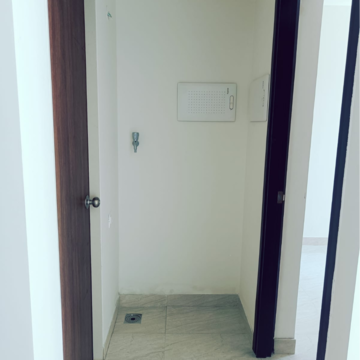 Room in 1 BHK Apartment at Lodha Quality Home Tower 2, Saket Complex – for Sale