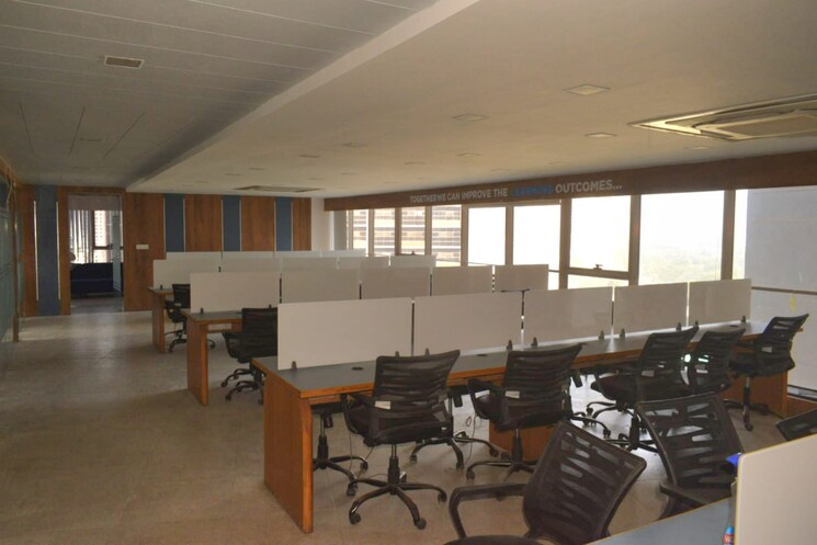 Team Area, ambli road Commercial Office Space 4010 Sq.Ft. In Ambli Road Ahmedabad 8123676