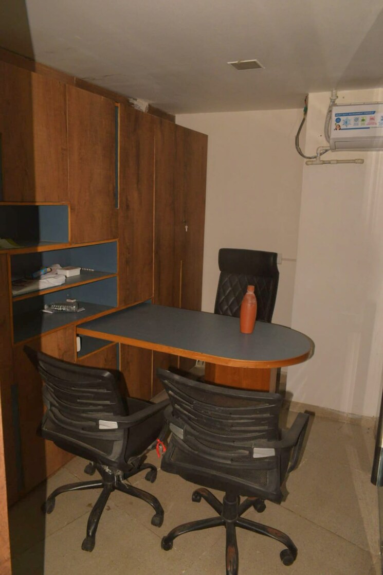 Team Area, ambli road Commercial Office Space 4010 Sq.Ft. In Ambli Road Ahmedabad 8123676