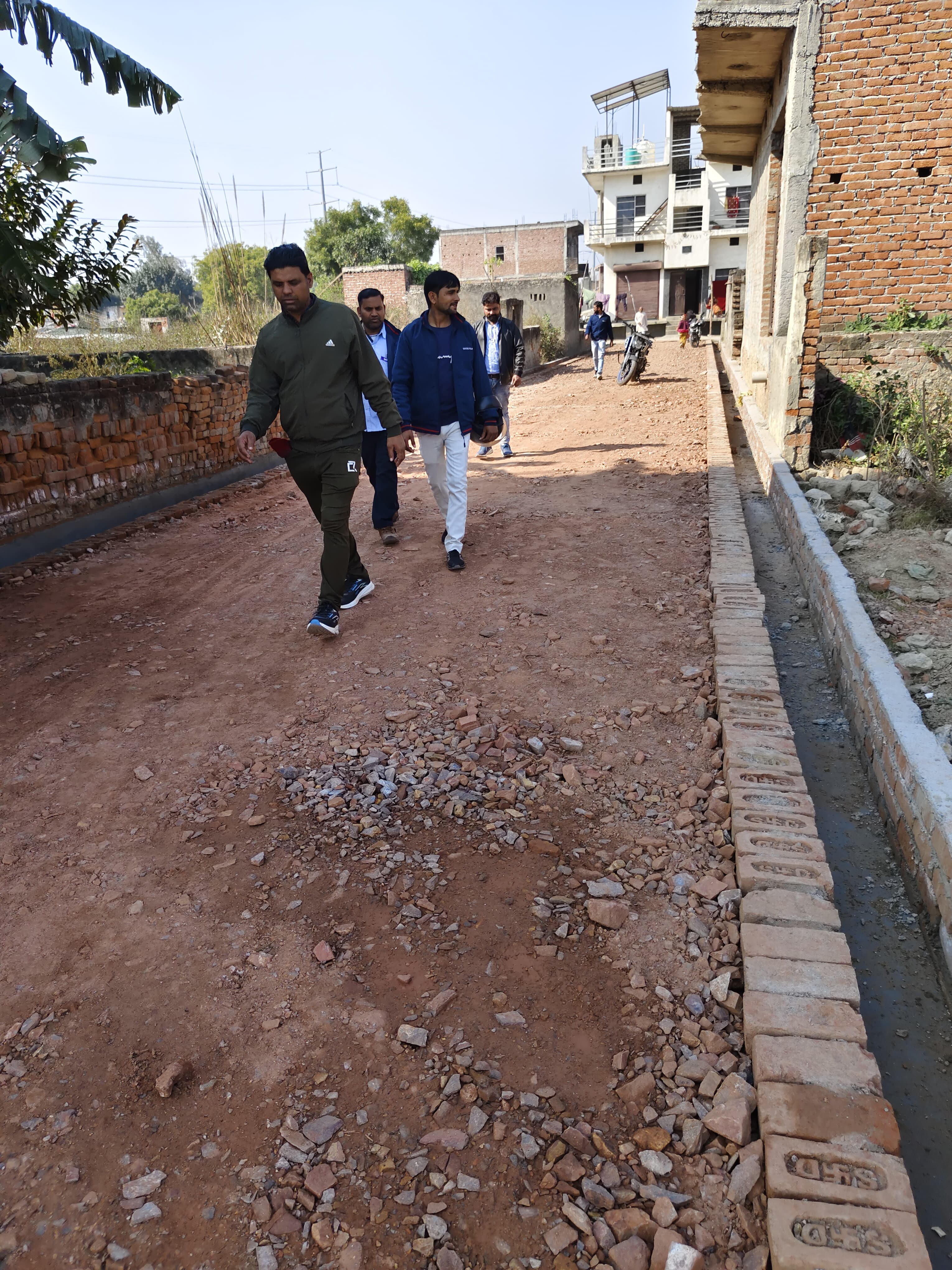 Plot For Sale in Akshardham Colony Noida S