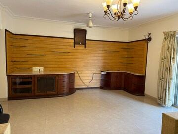 Furnished Amenities in 3 BHK Apartment at Marigold Complex, Kalyani Nagar – for Rent