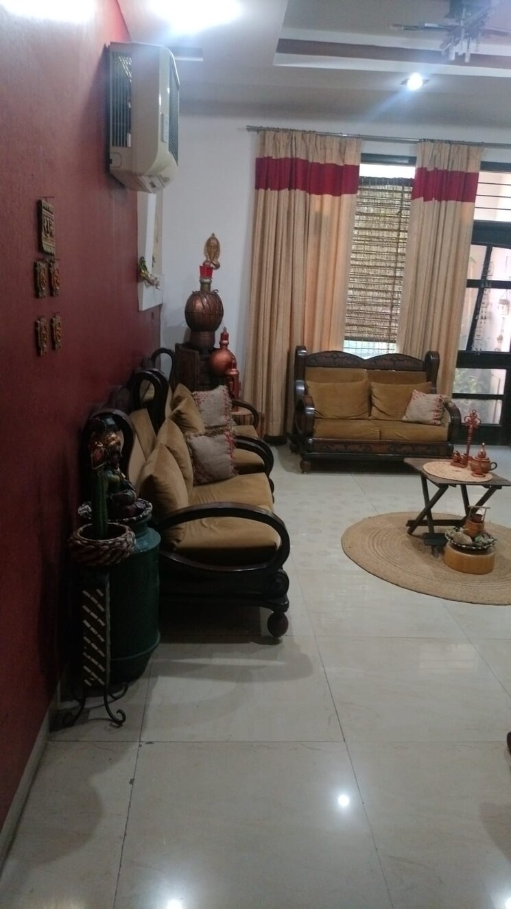 Living Room, peer mucchalla 3 Bedroom 1850 Sq.Ft. Apartment In Peer Mucchalla Zirakpur 8123857
